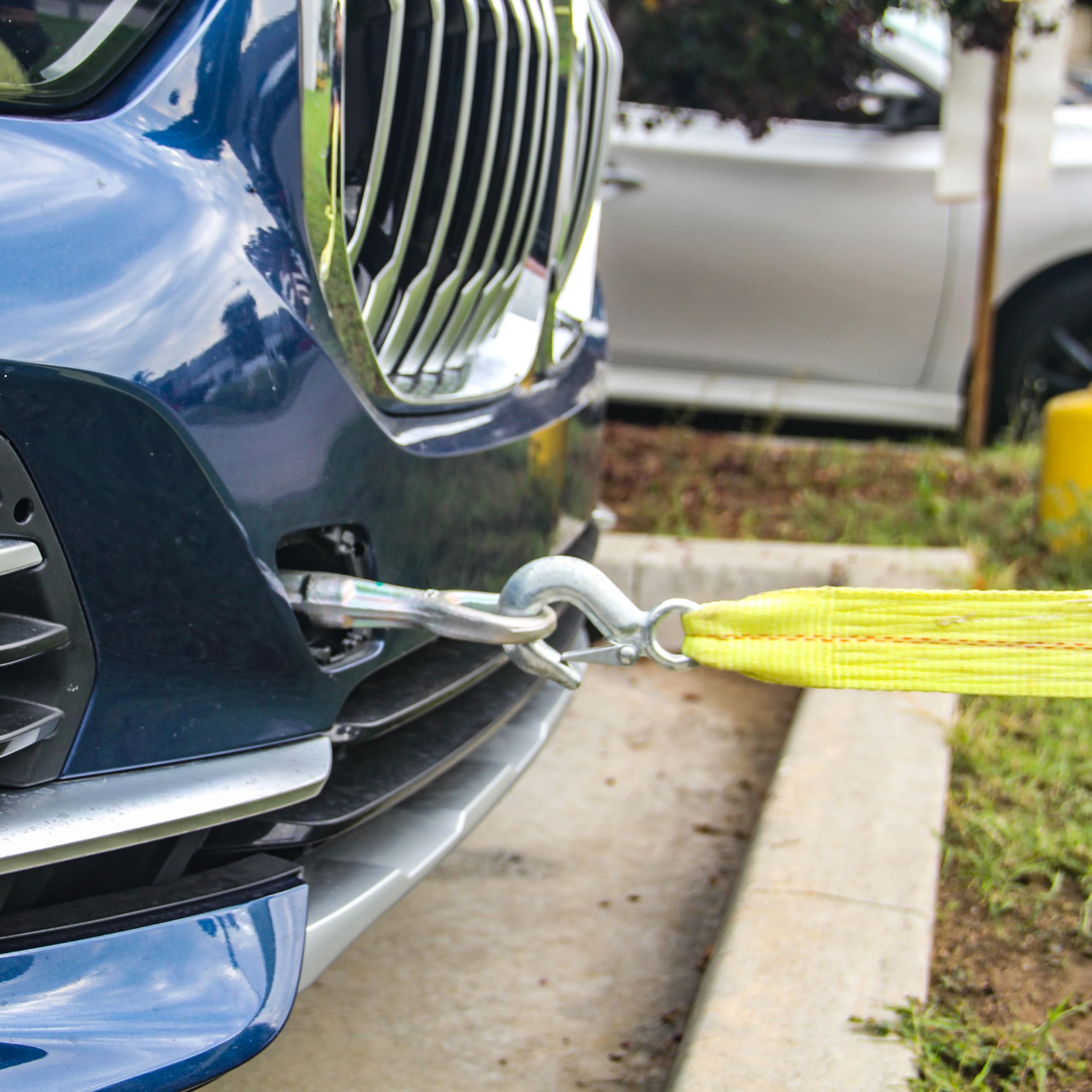 HFS(R) Heavy-Duty Tow Strap with Hooks | 10,000-Pound Capacity | Woven Polyester Webbing |HD Truck Recovery, ATV Towing, and Vehicle Rescue |Tow Rope for Versatile Applications 2 Inch X 30 Ft - Image 4